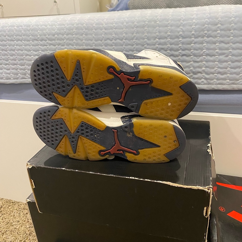 Jordan 6 Retro Olympics - Picture 3 of 4